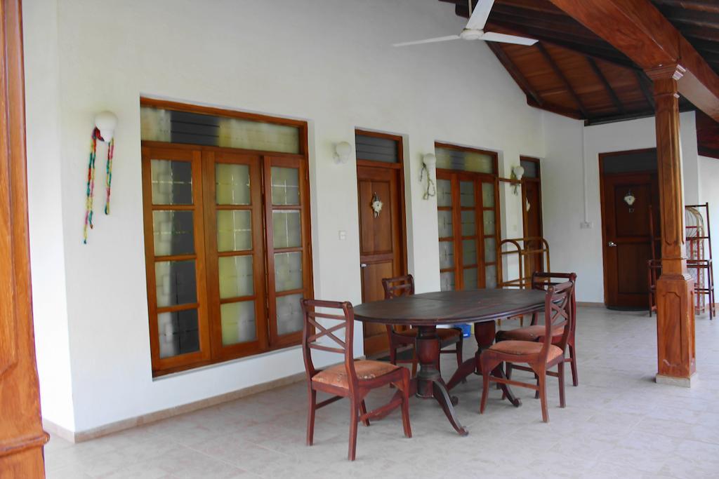 Pahalage Guesthouse Beruwala Exteriör bild